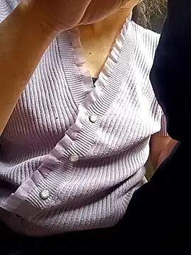 NIANIAKUTE online show from 04/21/26, 02:51