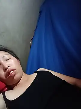 NIANIAKUTE online show from 05/17/26, 03:52