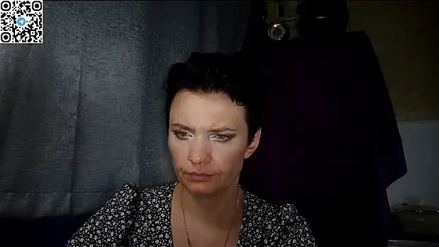 Snapshot of HotMamaQueen234 chatting on 06/07/26, 09:07 HotMamaQueen234 online show from 06/07/26, 09:07
