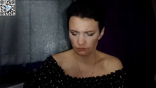 Snapshot of HotMamaQueen234 chatting on 06/08/26, 07:25 HotMamaQueen234 online show from 06/08/26, 07:25