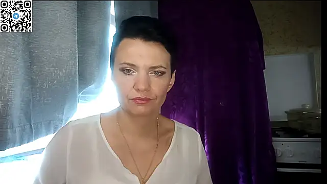 HotMamaQueen234 online show from 06/29/26, 10:59