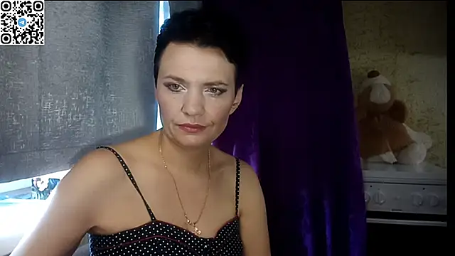 HotMamaQueen234 online show from 06/30/26, 11:22
