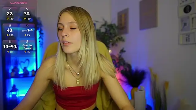 Luna Grace18 online show from 04/27/26, 11:41