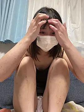 Mika-chan online show from 04/17/26, 03:04