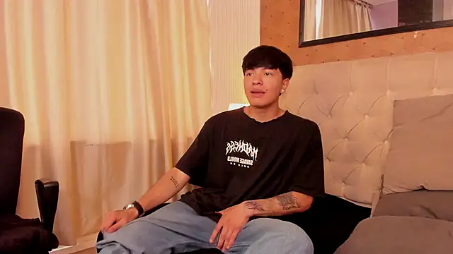 Snapshot of Madness_savage chatting on 03/16/26, 02:21 Madness savage online show from 03/16/26, 02:21