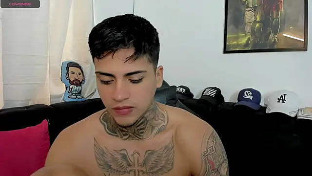sweetlatinoboy online show from 04/19/26, 12:59
