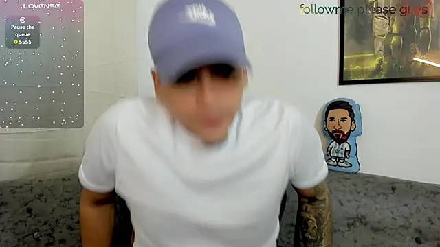 Snapshot of sweetlatinoboy chatting on 06/09/26, 12:06 sweetlatinoboy online show from 06/09/26, 12:06
