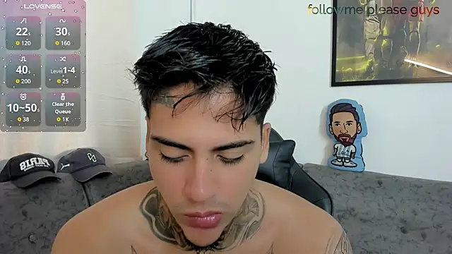 sweetlatinoboy online show from 06/22/26, 12:13