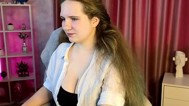 Amaliya Evans online show from 03/26/26, 05:57