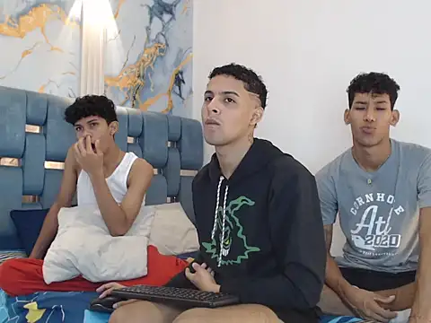 SEXY BIG COCK online show from 03/28/26, 01:22