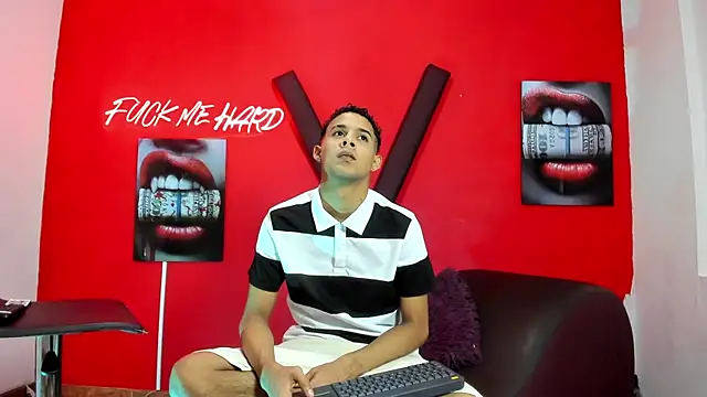 SEXY BIG COCK online show from 05/01/26, 01:26