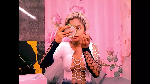 indian barbie online show from 04/20/26, 10:07