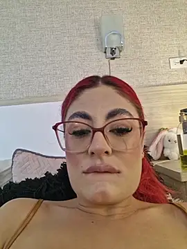 Scarlet Evanss  online show from 07/01/26, 08:08