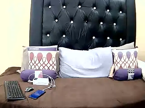 Blackberryxxx16 online show from 05/02/26, 05:18
