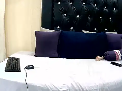 Blackberryxxx16 online show from 06/03/26, 06:13