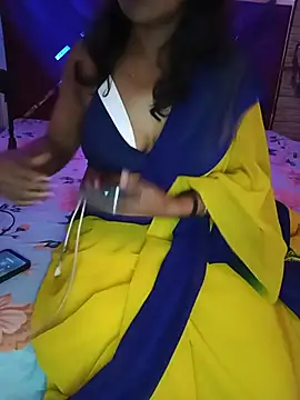 mayakapoor880 online show from 06/09/26, 08:26