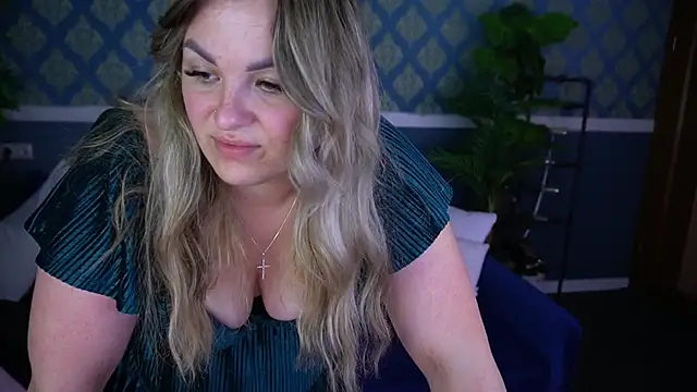 AlissyaGrayy online show from 06/29/26, 07:14