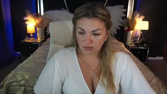 AlissyaGrayy online show from 08/09/26, 07:08