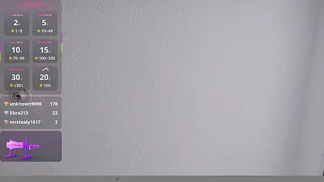 Snapshot of Zara_Fire chatting on 05/27/26, 08:39 Zara Fire online show from 05/27/26, 08:39