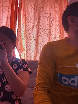 Snapshot of leoylia chatting on 03/19/26, 08:24 leoylia online show from 03/19/26, 08:24