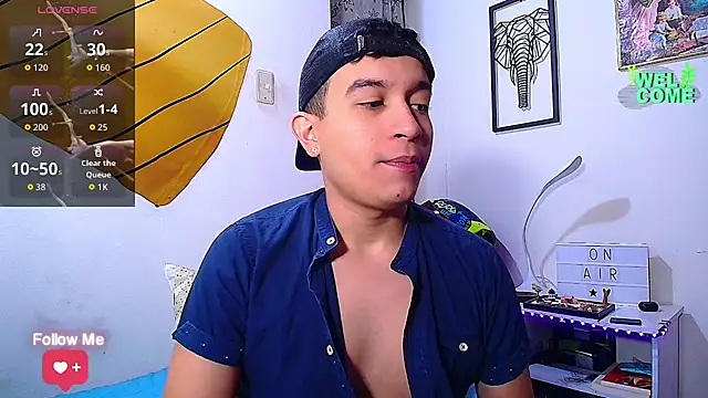 Max Parkerr online show from 03/28/26, 01:43