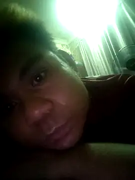 Snapshot of Arielreignova chatting on 04/03/26, 07:34 Arielreignova online show from 04/03/26, 07:34