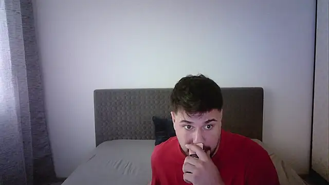 Snapshot of Gianiboy99 chatting on 05/02/26, 03:17 Gianiboy99 online show from 05/02/26, 03:17