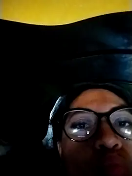 LatinSquirtBaby online show from 05/21/26, 07:43
