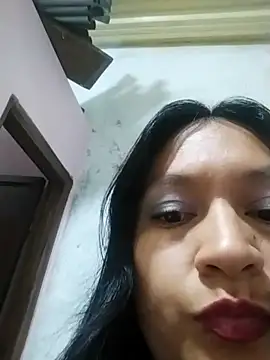 LatinSquirtBaby online show from 05/23/26, 02:32