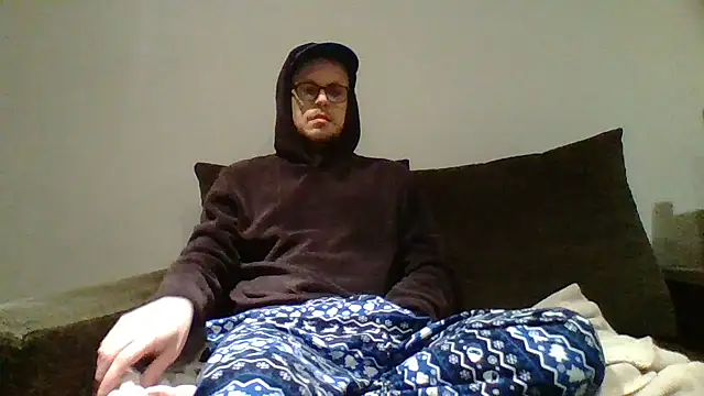 HornyLad34UK online show from 03/16/26, 10:58