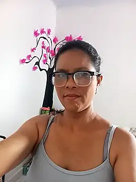 Latina306 online show from 03/17/26, 04:10