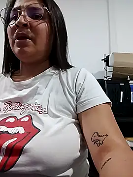 LilasBoobs online show from 04/15/26, 01:12