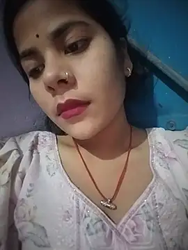 Pallavi cute online show from 05/21/26, 04:14