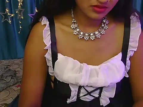 Snapshot of its-Aarushi chatting on 04/13/26, 03:50 its-Aarushi online show from 04/13/26, 03:50