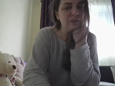 Snapshot of Arya_Malone chatting on 03/23/26, 08:18 Arya Malone online show from 03/23/26, 08:18