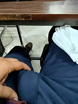 pinkbeauty1 online show from 04/22/26, 07:44