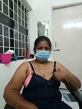 Snapshot of tamil_manjalmaami chatting on 06/03/26, 01:25 tamil manjalmaami online show from 06/03/26, 01:25