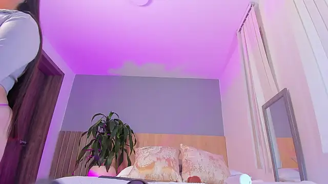 Snapshot of goddess_curvyy chatting on 05/08/26, 11:37 goddess curvyy online show from 05/08/26, 11:37