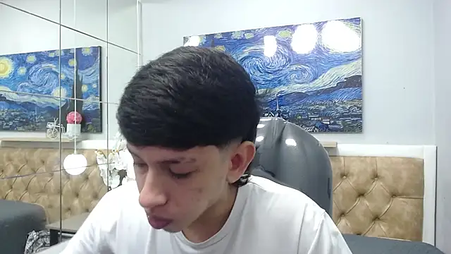 AdrianFranko online show from 04/18/26, 01:04