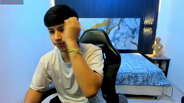 AdrianFranko online show from 06/09/26, 01:34