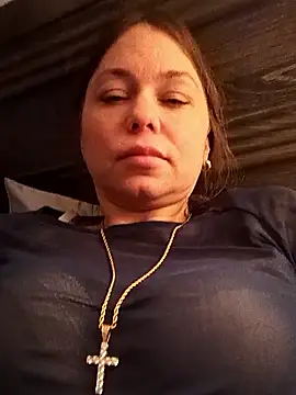 Snapshot of Couple_qc chatting on 03/20/26, 03:44 Couple qc online show from 03/20/26, 03:44