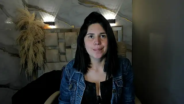 Cata black online show from 04/18/26, 11:47