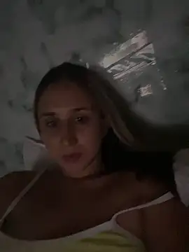 VictoriaWhitmore online show from 04/06/26, 03:59