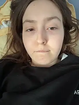 charmingggirl online show from 04/08/26, 11:43