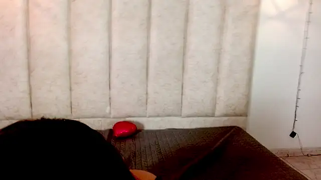 sweetbloomcs online show from 04/11/26, 02:43