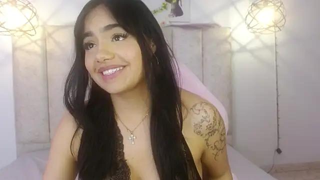 sweetbloomcs online show from 05/18/26, 08:47