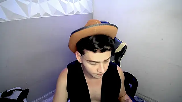 Snapshot of Mathias_twinkk chatting on 04/12/26, 04:50 Mathias twinkk online show from 04/12/26, 04:50