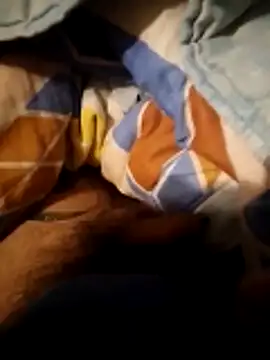 Snapshot of Skizzofrenik90 chatting on 03/21/26, 10:24 Skizzofrenik90 online show from 03/21/26, 10:24