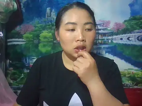 Huemy098 online show from 04/17/26, 01:25