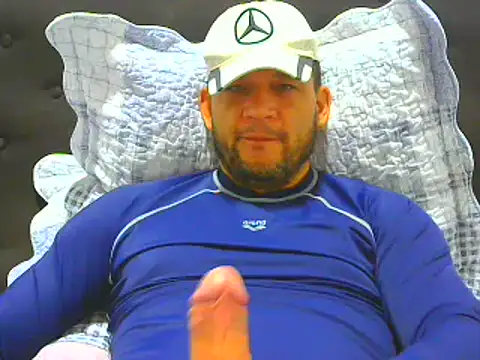 Snapshot of altenori chatting on 07/16/26, 12:00 altenori online show from 07/16/26, 12:00